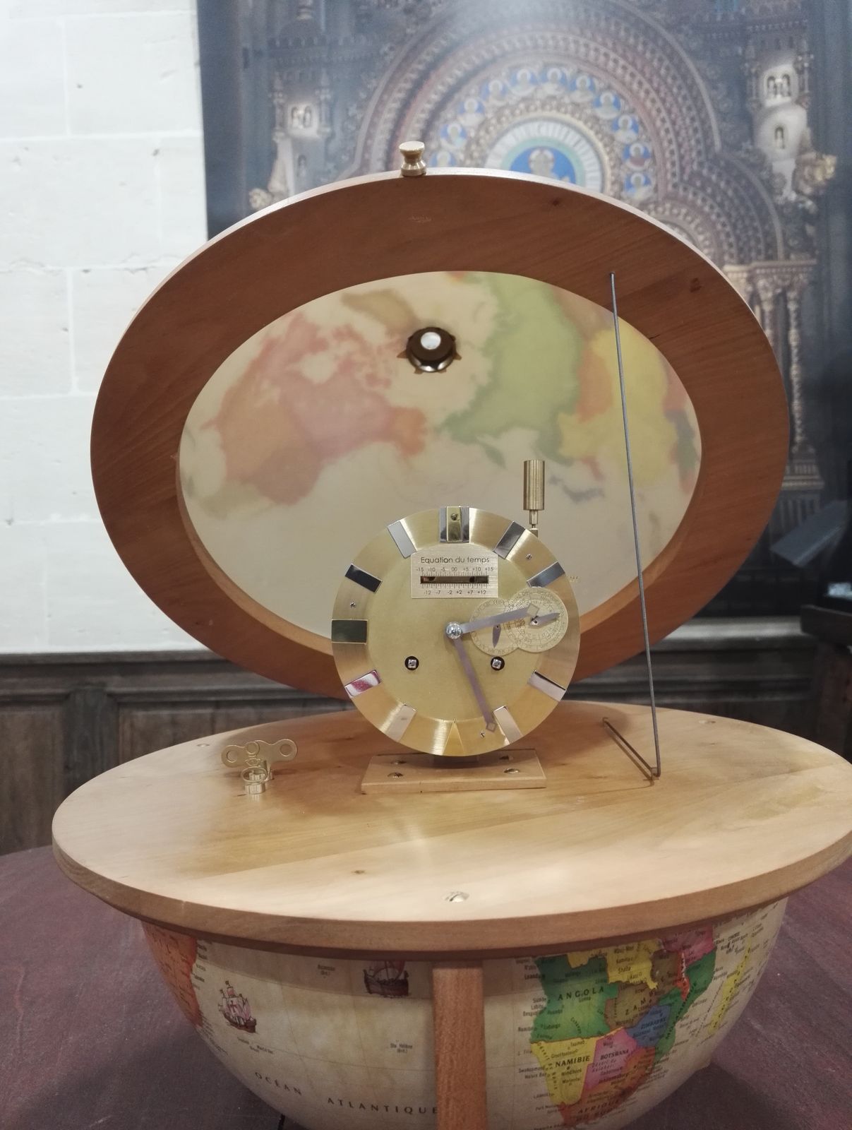 Horloge Astro à équation du temps linéaire, par Tristan Ledard