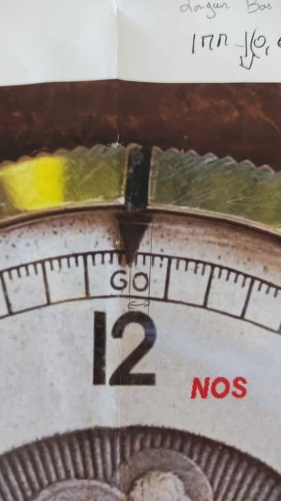 Une pointe d'origine, agrandie : la référence pour les mesures.